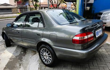 TOYOTA Corolla 1.8 16V 4P XEI, Foto 6