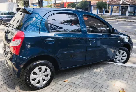 TOYOTA Etios Hatch 1.3 16V 4P FLEX X, Foto 5