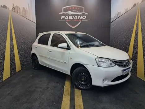 TOYOTA Etios Hatch 1.3 16V 4P FLEX X, Foto 15