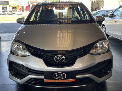 TOYOTA Etios Hatch 1.3 16V 4P FLEX X, Foto 5