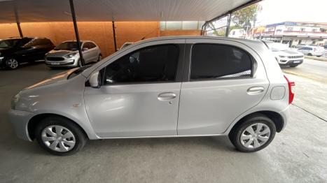 TOYOTA Etios Hatch 1.3 16V 4P FLEX X, Foto 5