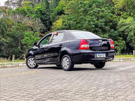 TOYOTA Etios Sedan 1.5 16V 4P FLEX XS AUTOMTICO, Foto 11