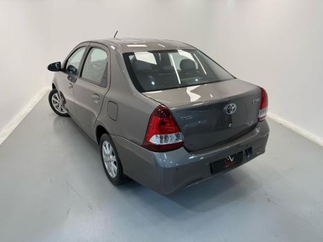 TOYOTA Etios Sedan 1.5 16V 4P FLEX X PLUS AUTOMTICO, Foto 6