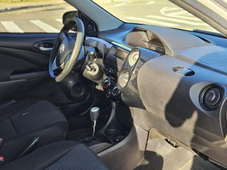 TOYOTA Etios Sedan 1.5 16V 4P FLEX X AUTOMTICO, Foto 4