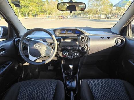 TOYOTA Etios Sedan 1.5 16V 4P FLEX X AUTOMTICO, Foto 6
