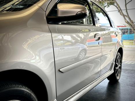 TOYOTA Etios Sedan 1.5 16V 4P FLEX PLATINUM, Foto 2