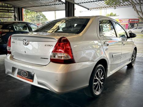 TOYOTA Etios Sedan 1.5 16V 4P FLEX PLATINUM, Foto 9