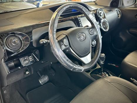 TOYOTA Etios Sedan 1.5 16V 4P FLEX PLATINUM, Foto 12