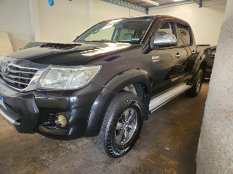 TOYOTA Hilux Caminhonete 3.0 4P 4X4 SRV TURBO DIESEL TOP CABINE DUPLA AUTOMTICO, Foto 3