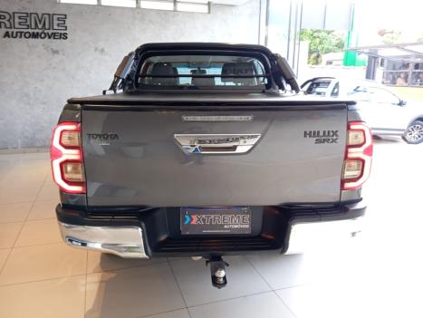 TOYOTA Hilux Caminhonete 2.8 16V 4P SRX DIESEL CABINE DUPLA, Foto 4