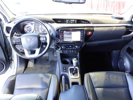 TOYOTA Hilux Caminhonete 2.8 16V SRX 4X4 TURBO DIESEL CABINE DUPLA AUTOMTICO, Foto 12