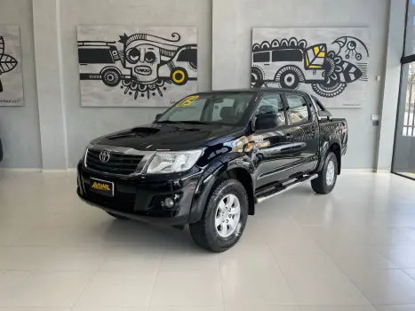 TOYOTA Hilux Caminhonete 3.0 4P SR 4X4 TURBO DIESEL CABINE DUPLA AUTOMTICO, Foto 3