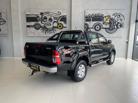 TOYOTA Hilux Caminhonete 3.0 4P SR 4X4 TURBO DIESEL CABINE DUPLA AUTOMTICO, Foto 4