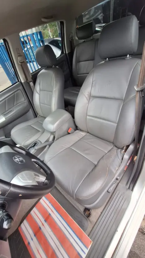 TOYOTA Hilux Caminhonete 3.0 4P 4X4 SRV TURBO DIESEL CABINE DUPLA AUTOMÁTICO, Foto 9
