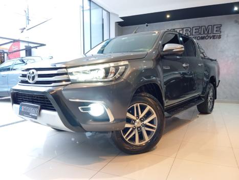 TOYOTA Hilux Caminhonete 2.8 16V SRX 4X4 TURBO DIESEL CABINE DUPLA AUTOMTICO, Foto 1