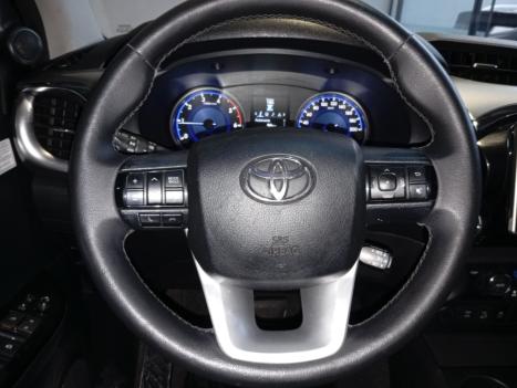 TOYOTA Hilux Caminhonete 2.8 16V SRX 4X4 TURBO DIESEL CABINE DUPLA AUTOMTICO, Foto 9