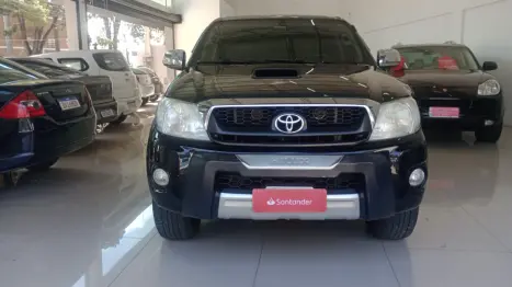 TOYOTA Hilux Caminhonete 3.0 4P 4X4 SRV TURBO DIESEL CABINE DUPLA AUTOMTICO, Foto 1