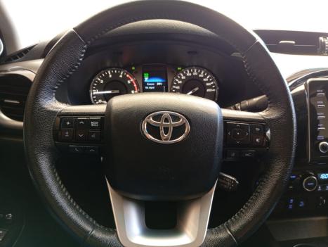 TOYOTA Hilux Caminhonete 2.8 16V SRX 4X4 TURBO DIESEL CABINE DUPLA AUTOMTICO, Foto 10