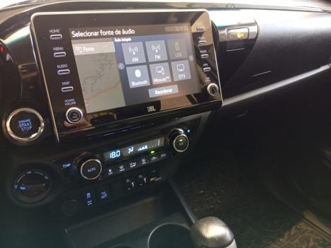 TOYOTA Hilux Caminhonete 2.8 16V SRX 4X4 TURBO DIESEL CABINE DUPLA AUTOMTICO, Foto 11