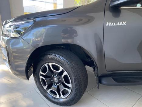TOYOTA Hilux Caminhonete 2.8 16V SRX 4X4 TURBO DIESEL CABINE DUPLA AUTOMTICO, Foto 5