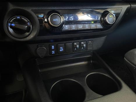 TOYOTA Hilux Caminhonete 2.8 16V SRX 4X4 TURBO DIESEL CABINE DUPLA AUTOMTICO, Foto 11