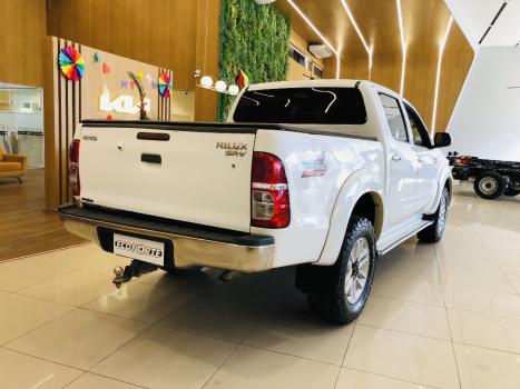TOYOTA Hilux Caminhonete 3.0 16V 4P 4X4 SRV TURBO DIESEL CABINE DUPLA AUTOMTICO, Foto 4