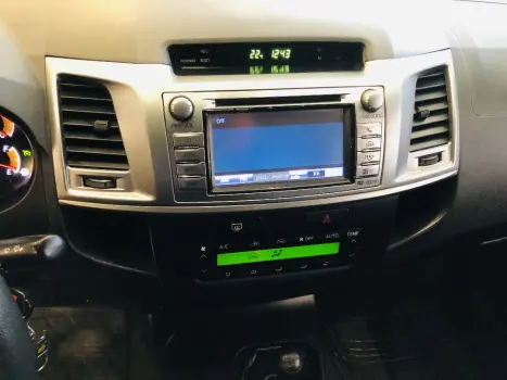 TOYOTA Hilux Caminhonete 3.0 16V 4P 4X4 SRV TURBO DIESEL CABINE DUPLA AUTOMTICO, Foto 14