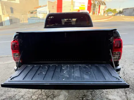 TOYOTA Hilux Caminhonete 2.8 16V SRV 4X4 DIESEL CABINE DUPLA AUTOMTICO, Foto 7