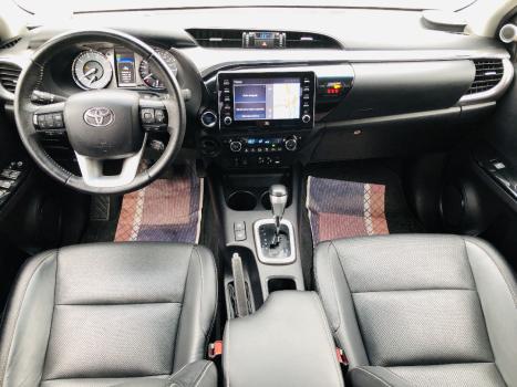 TOYOTA Hilux Caminhonete 2.8 16V SRX 4X4 TURBO DIESEL CABINE DUPLA AUTOMTICO, Foto 11