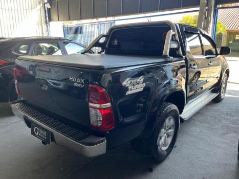 TOYOTA Hilux Caminhonete 3.0 4P 4X4 SRV TURBO DIESEL CABINE DUPLA AUTOMTICO, Foto 3