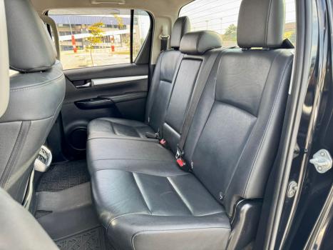 TOYOTA Hilux Caminhonete 2.8 16V SRV 4X4 DIESEL CABINE DUPLA AUTOMTICO, Foto 8