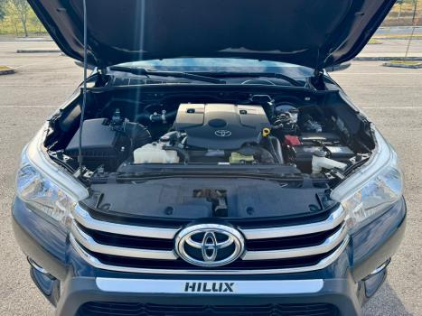 TOYOTA Hilux Caminhonete 2.8 16V SRV 4X4 DIESEL CABINE DUPLA AUTOMTICO, Foto 12