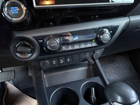 TOYOTA Hilux Caminhonete 2.8 16V SRX 4X4 DIESEL CABINE DUPLA AUTOMTICO, Foto 13