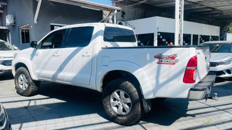 TOYOTA Hilux Caminhonete 3.0 4P SR 4X4 TURBO DIESEL CABINE DUPLA, Foto 8