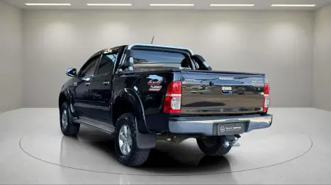TOYOTA Hilux Caminhonete 3.0 16V 4P 4X4 SRV TURBO DIESEL CABINE DUPLA AUTOMTICO, Foto 6