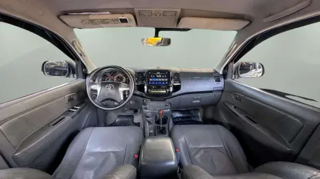 TOYOTA Hilux Caminhonete 3.0 16V 4P 4X4 SRV TURBO DIESEL CABINE DUPLA AUTOMTICO, Foto 7