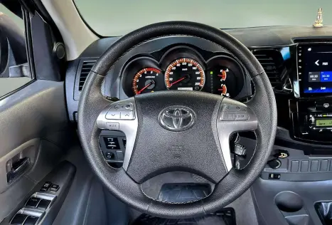 TOYOTA Hilux Caminhonete 3.0 16V 4P 4X4 SRV TURBO DIESEL CABINE DUPLA AUTOMTICO, Foto 9