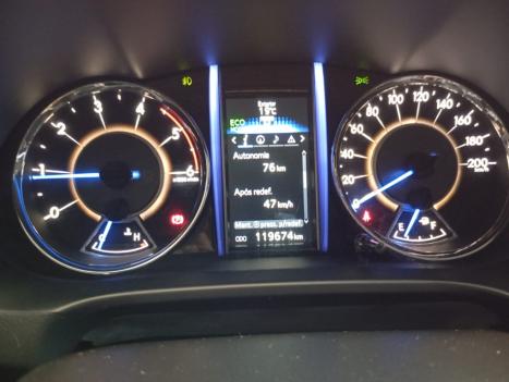 TOYOTA Hilux SW4 2.8 16V 4P SRX 4X4 7 LUGARES TURBO DIESEL AUTOMTICO, Foto 13