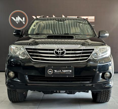 TOYOTA Hilux SW4 3.0 16V 4P SRV 4X4 TURBO DIESEL AUTOMTICO, Foto 2