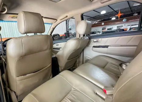 TOYOTA Hilux SW4 3.0 16V 4P SRV 4X4 TURBO DIESEL AUTOMTICO, Foto 16