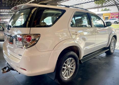 TOYOTA Hilux SW4 3.0 16V 4P SRV 4X4 TURBO DIESEL AUTOMTICO, Foto 7