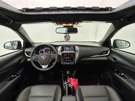 TOYOTA Yaris Hatch 1.5 16V 4P FLEX XLS CONNECT MULTIDRIVE AUTOMTICO CVT, Foto 11
