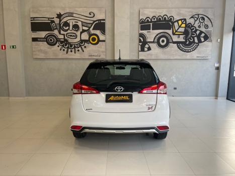 TOYOTA Yaris Hatch 1.5 16V 4P FLEX X WAY MULTIDRIVE AUTOMTICO CVT, Foto 8