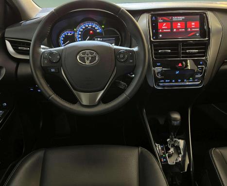 TOYOTA Yaris Sedan 1.3 16V 4P FLEX XL, Foto 19