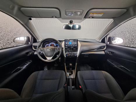 TOYOTA Yaris Sedan 1.5 16V 4P FLEX XL MULTIDRIVE AUTOMTICO CVT, Foto 2