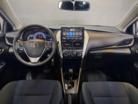 TOYOTA Yaris Sedan 1.5 16V 4P FLEX XL MULTIDRIVE AUTOMTICO CVT, Foto 8
