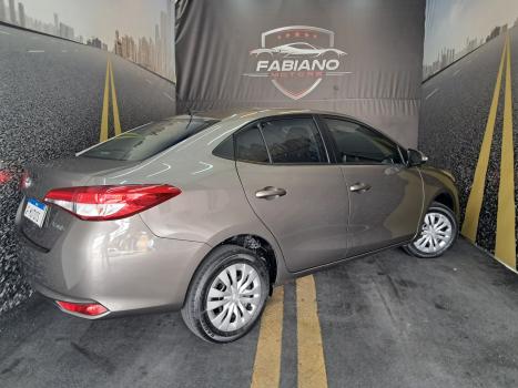 TOYOTA Yaris Sedan 1.5 16V 4P FLEX XL MULTIDRIVE AUTOMTICO CVT, Foto 10
