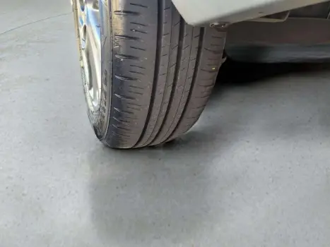 TOYOTA Yaris Sedan 1.5 16V 4P FLEX XS CONNECT MULTIDRIVE AUTOMTICO CVT, Foto 15