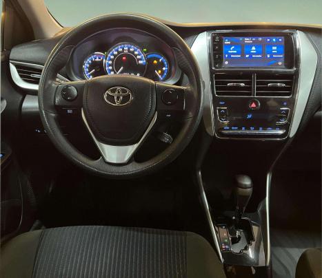 TOYOTA Yaris Sedan 1.5 16V 4P FLEX XL PLUS TECH MULTIDRIVE AUTOMTICO CVT, Foto 9