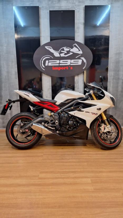 TRIUMPH Daytona 675 R ABS, Foto 4